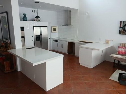 Foto del edificio - 511 Desert W Dr