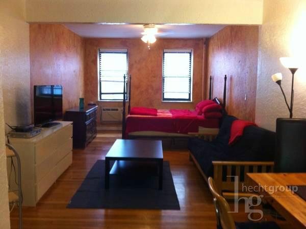 Foto principal - 533 W 45th St