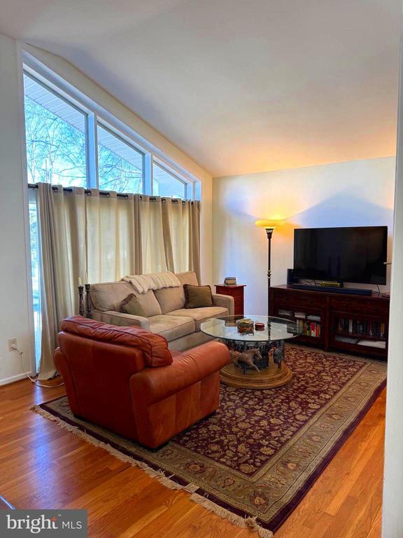 Foto del edificio - 8507 Marquette St