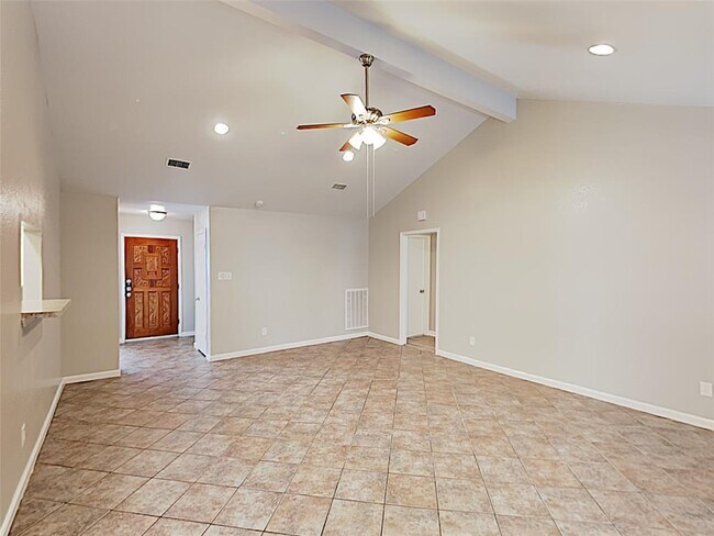 Foto del edificio - 15802 Echo Canyon Dr
