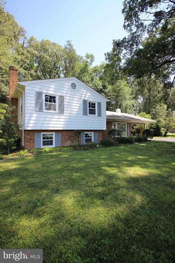 2391 Cedar Ln, Vienna, VA 22180 House Rental in Vienna, VA