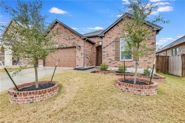 Building Photo - 1813 Bogata Ln