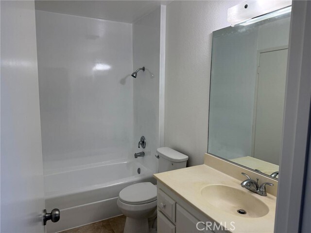Foto del edificio - 7471 Skyline Dr