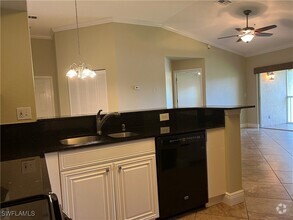 Building Photo - 8285 Ibis Club Dr
