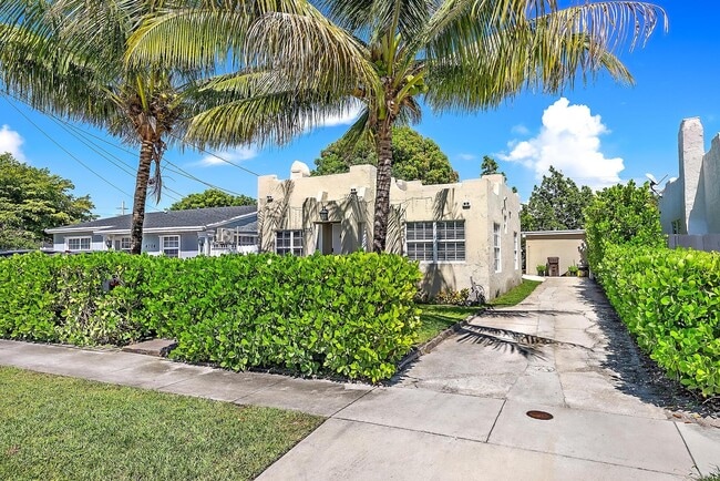 Foto del edificio - 4710 Garden Ave