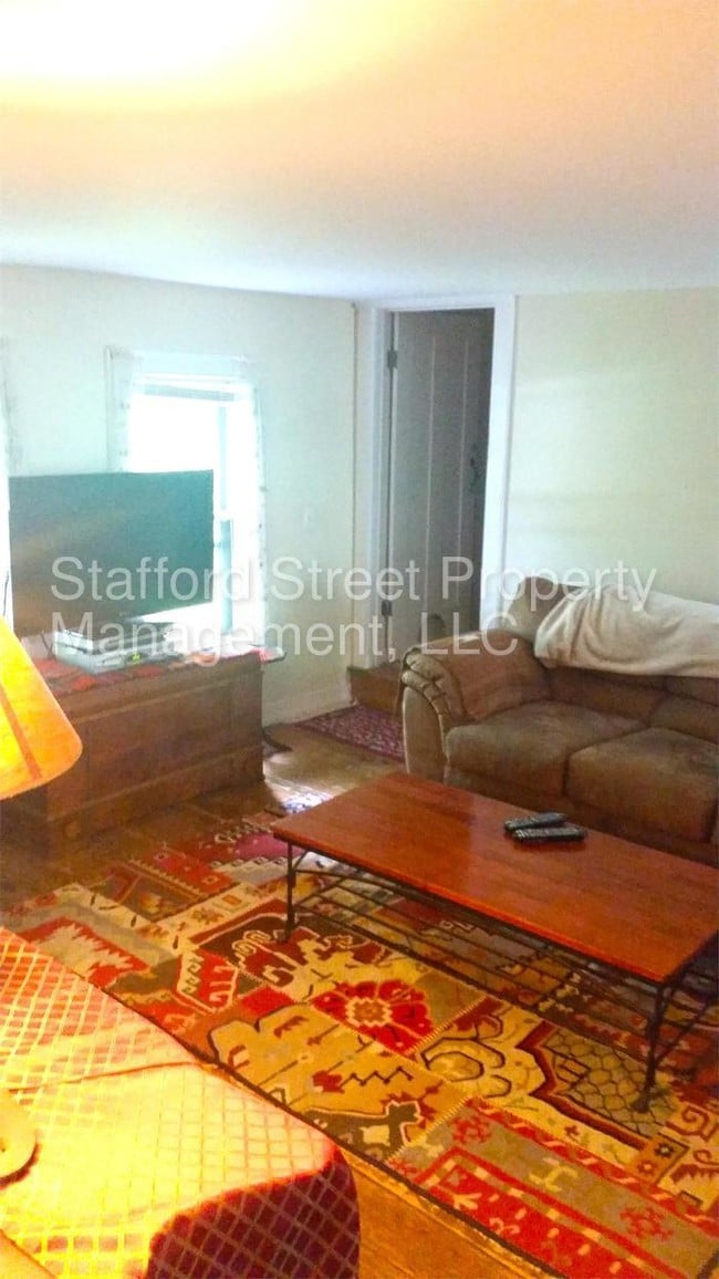 1872 Blossom Rd, Rochester, NY 14625 House Rental in Rochester, NY