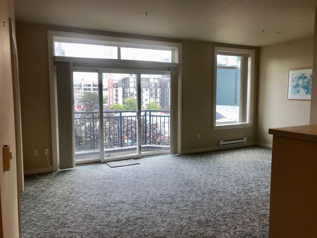 Foto del edificio - Lovely and Spacious Condo at Belltown Cour...