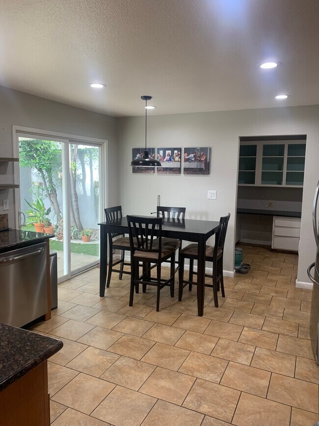 1932 Middelburg Ct, Modesto, CA 95356 House Rental in Modesto, CA