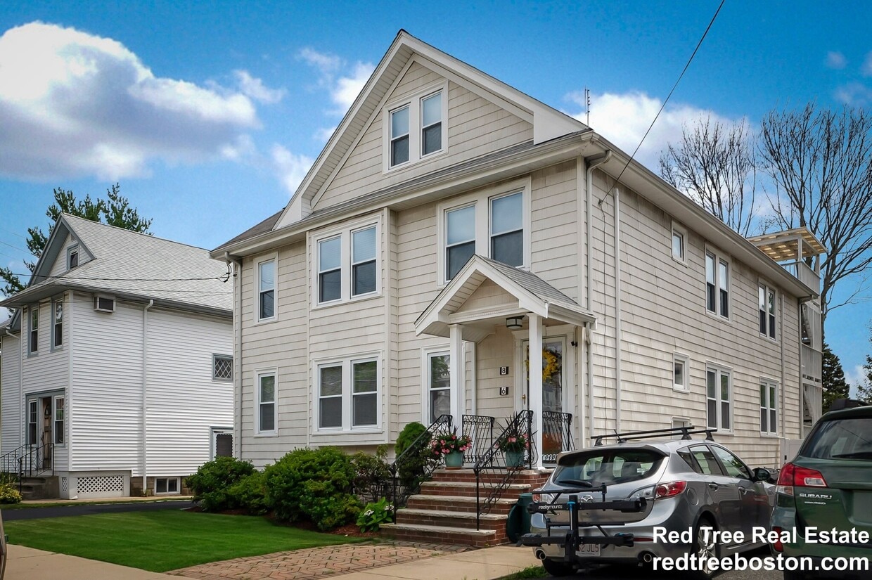 Primary Photo - 8 Maplewood St