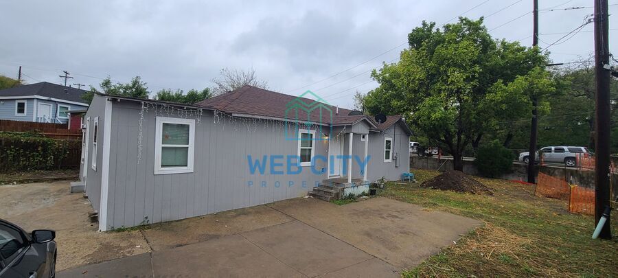 Foto principal - 2003 E 8th St