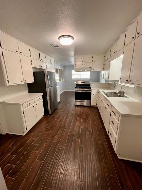 Foto del edificio - 762 N Madison St