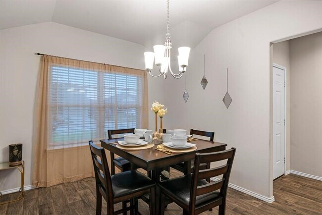 Foto del edificio - 518 Poppy Field Ct