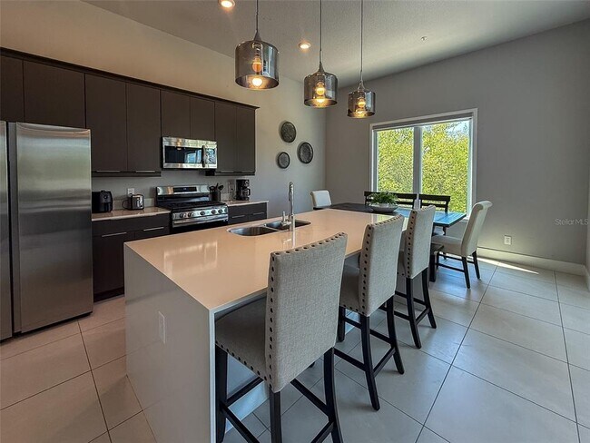 Foto del edificio - 7770 Sandy Ridge Dr