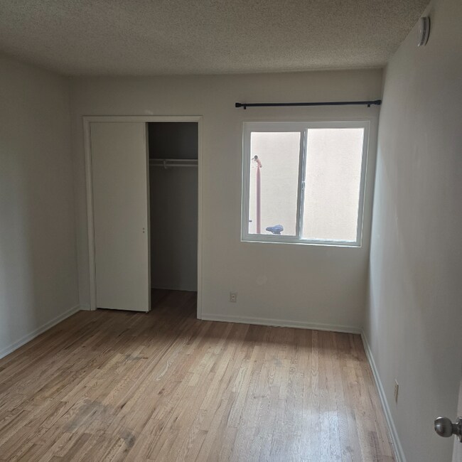 Foto del edificio - 1424 Colby Ave