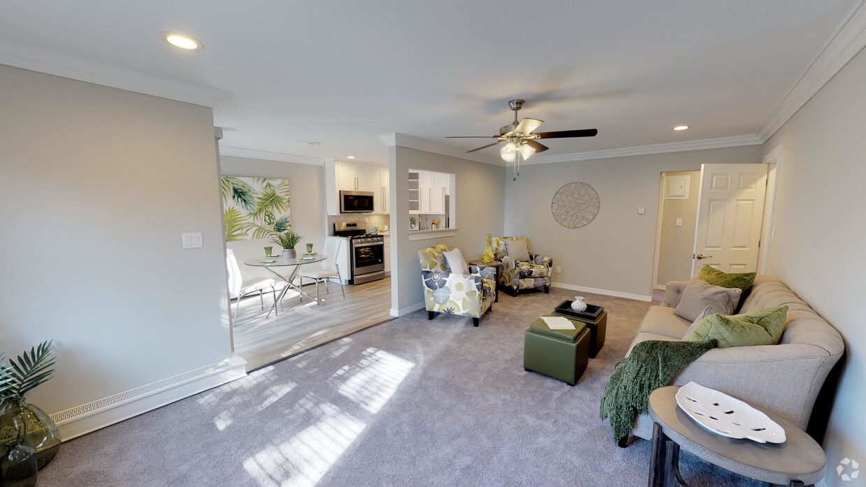 Photo - Fairfield Courtyard at Bayport Apartments