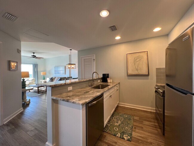 Building Photo - 5000 S Sandestin Blvd
