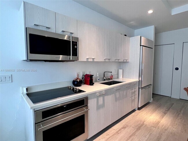 Foto del edificio - 55 SW 9th St