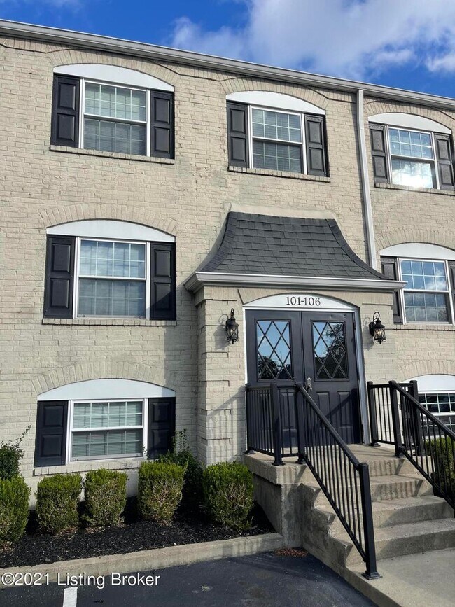 Foto del edificio - 102 Middletown Square