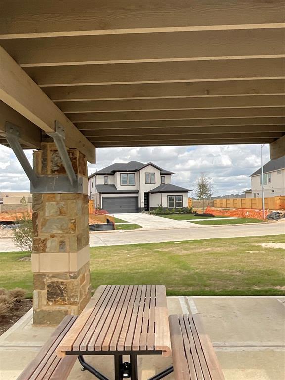 Foto del edificio - 29730 Burcreek Ln