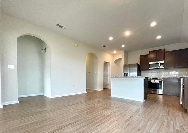 Building Photo - 9712 Grapevine Leaf Dr