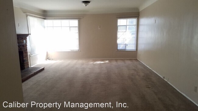 Building Photo - 2 br, 1.5 bath House - 1756 Alameda St.