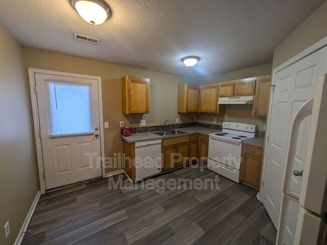 Foto del edificio - 215 S Hudson St