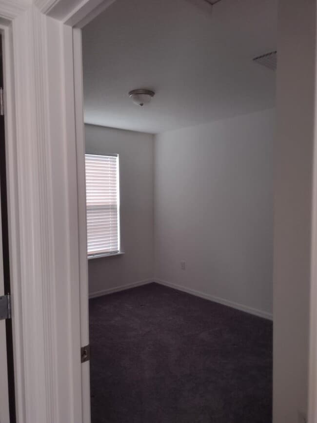 Building Photo - Modern 3-Bedroom Home in Ocala – Move-In Ready!