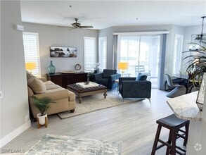 Building Photo - 9140 Southmont Cove