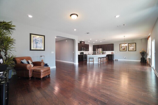 Building Photo - 7016 Lickeen Ct