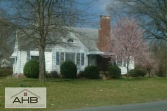 Building Photo - 528 Baldwin Rd