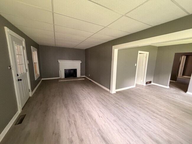 Foto del edificio - 3633 Bowdoin St