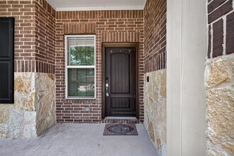 Building Photo - 20223 Highfield Park Dr