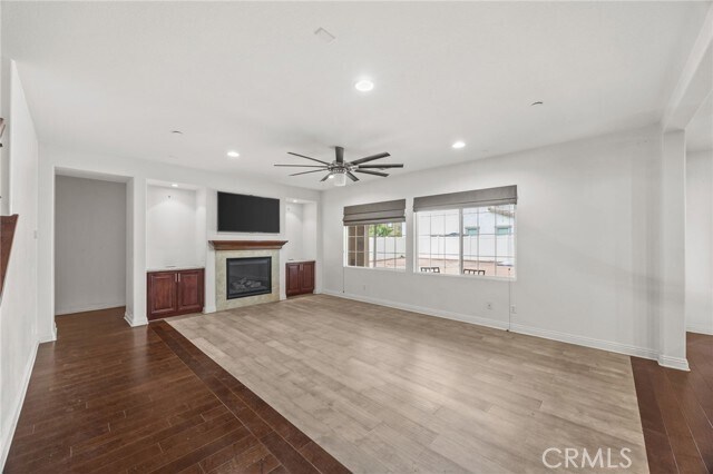 Foto del edificio - 6894 Tourmaline Dr