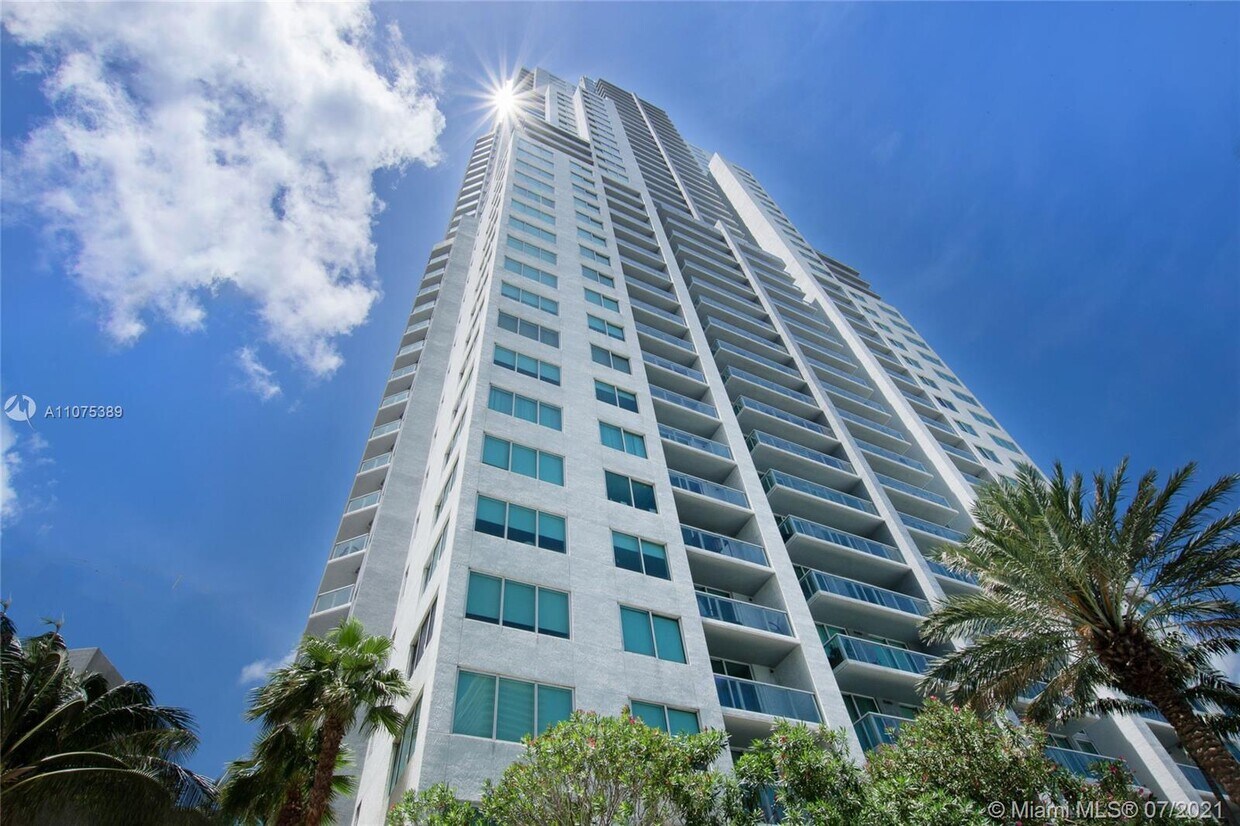 244 Biscayne Blvd Unit 502, Miami, FL 33132 Condo for Rent in Miami