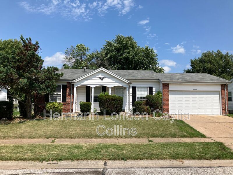 Primary Photo - 4046 Del Lago Dr