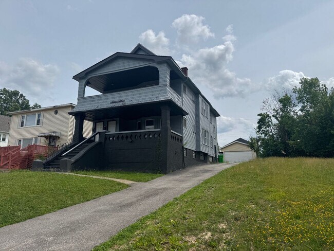 Building Photo - 13302 Cranwood Dr