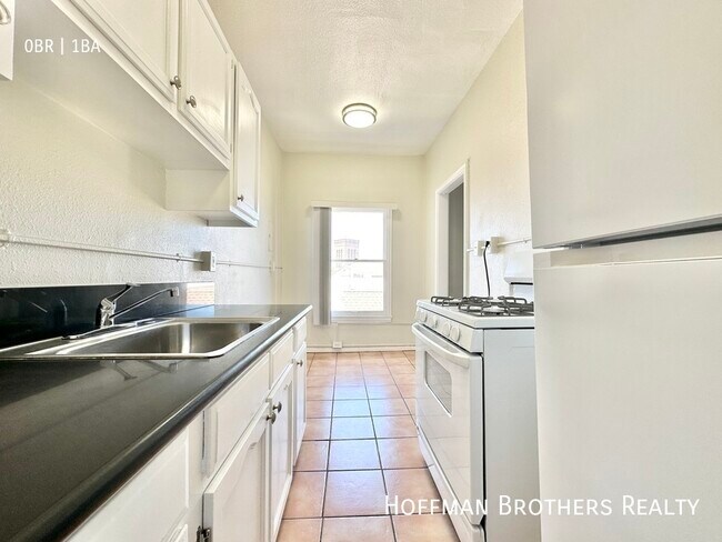 Building Photo - 1415 Alvarado Terrace Los Angeles, CA 90006