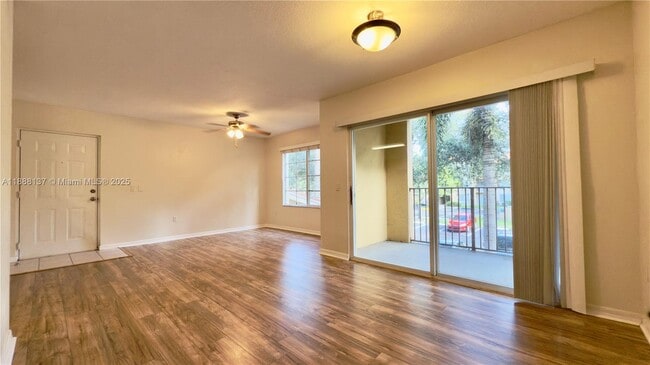 Foto del edificio - 4220 San Marino Blvd