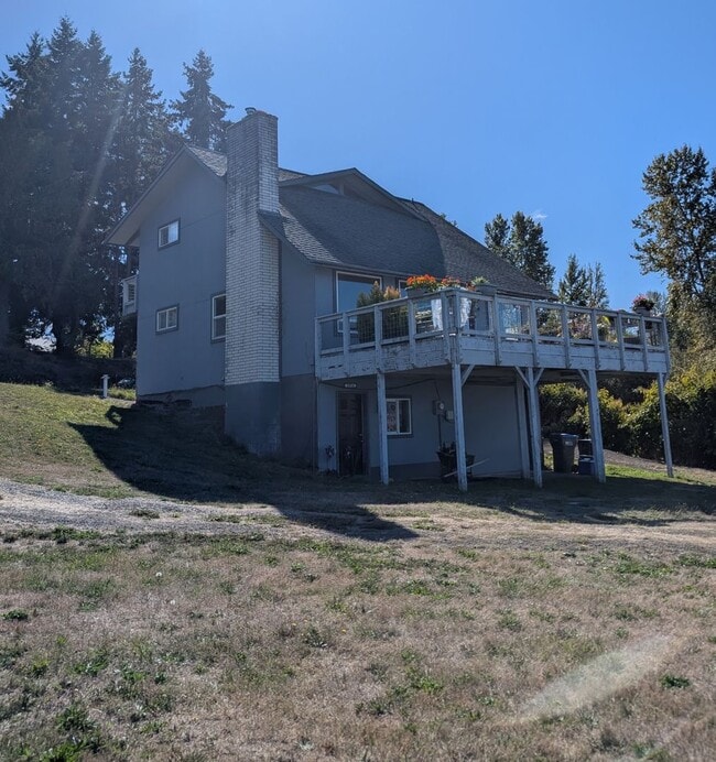 Photo - A Luxury Beachfront Lodge Awaits! For Rent... House