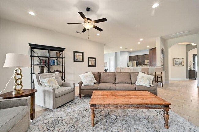 Foto del edificio - 4804 Taurus Walk