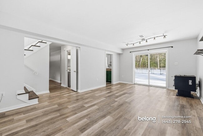 Foto del edificio - 15390 Matthews Manor Rd