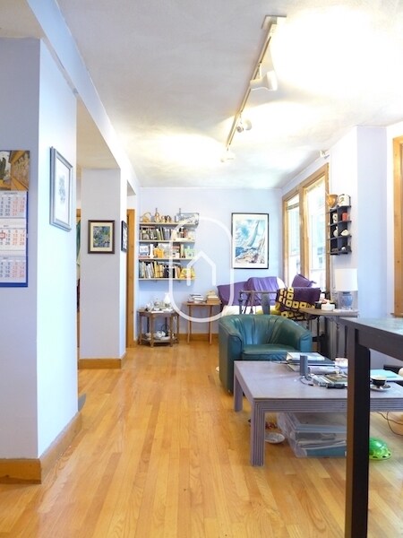 Foto del edificio - 83 Colborne Rd