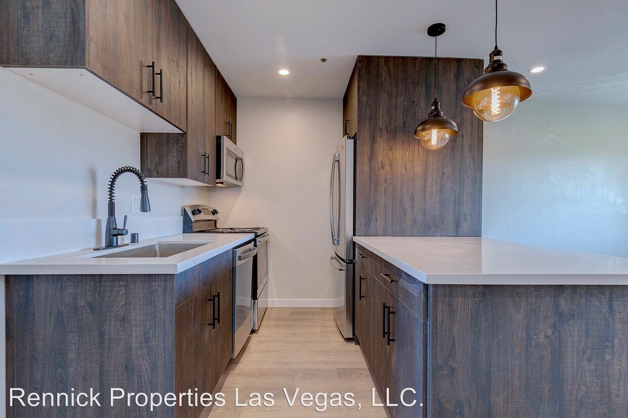 Foto principal - 1937 Sunset Cir