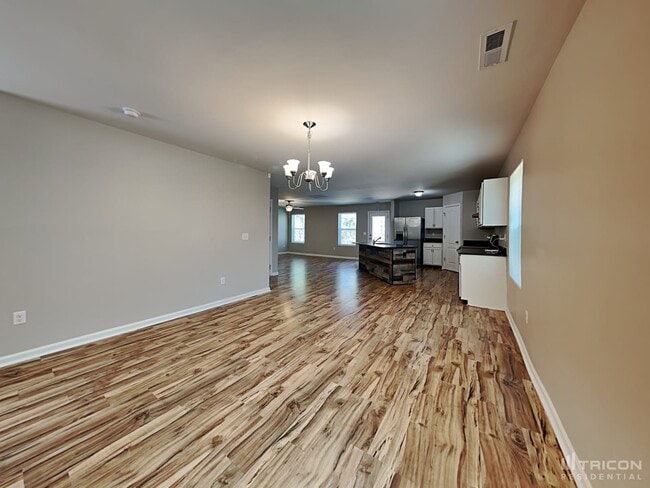 Building Photo - 95 Fleetwood Ct