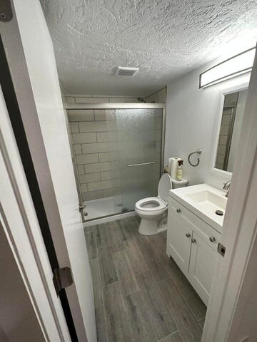 Foto del edificio - 3732 Savoy Ln