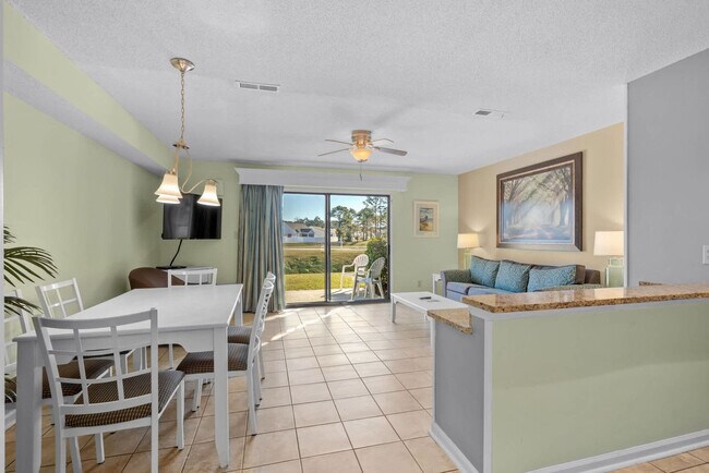 Foto del edificio - 203 Double Eagle Dr