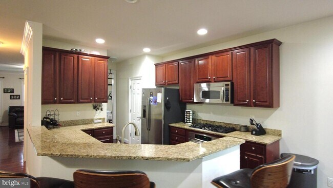 Building Photo - 2222 Greywing St