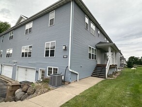 Building Photo - 4221 Owl Creek Dr