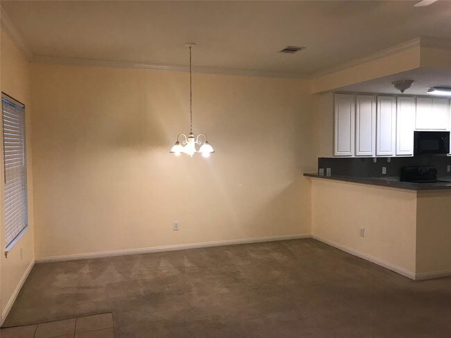 Foto del edificio - 3815 Shire Valley Dr