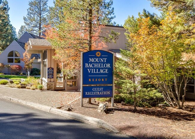 Foto del edificio - Mt. Bachelor Village Condo #207